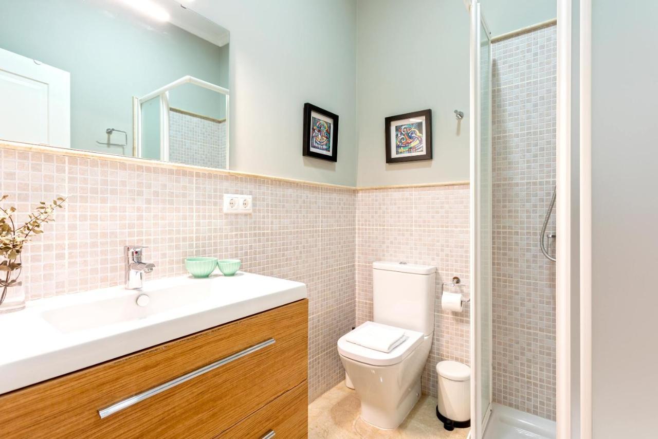 Genteel Home Vinuesa Seville Ngoại thất bức ảnh