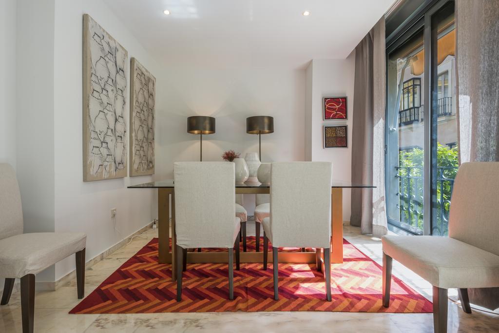 Genteel Home Vinuesa Seville Ngoại thất bức ảnh