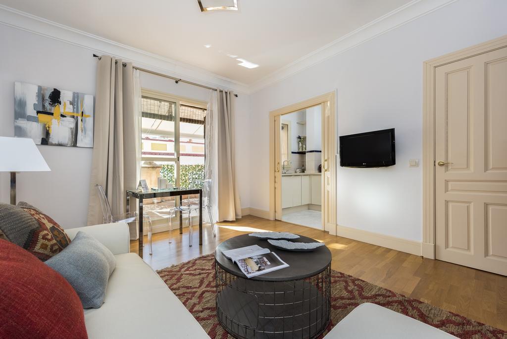 Genteel Home Vinuesa Seville Ngoại thất bức ảnh